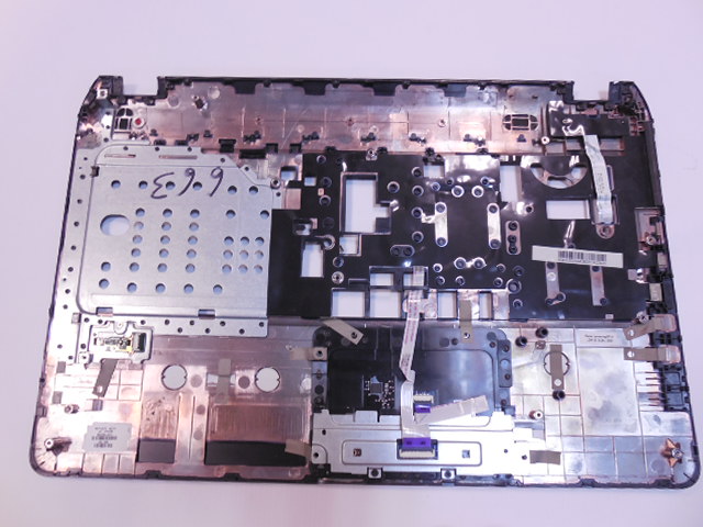 Horní kryt / Palmrest (s touchpadem, čtečkou otisků a power tlačítky) pro HP dv7-7337ec