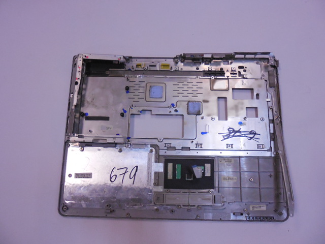 Horní kryt / palmrest (s touchpadem) pro Fujitsu Siemens Amilo Pi 2550