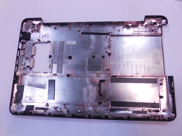 Spodní vana  / bottom case pro ASUS X555U