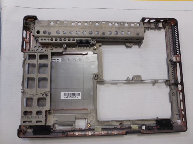 Spodni vana Fujitsu Siemens Amilo Pro V3205