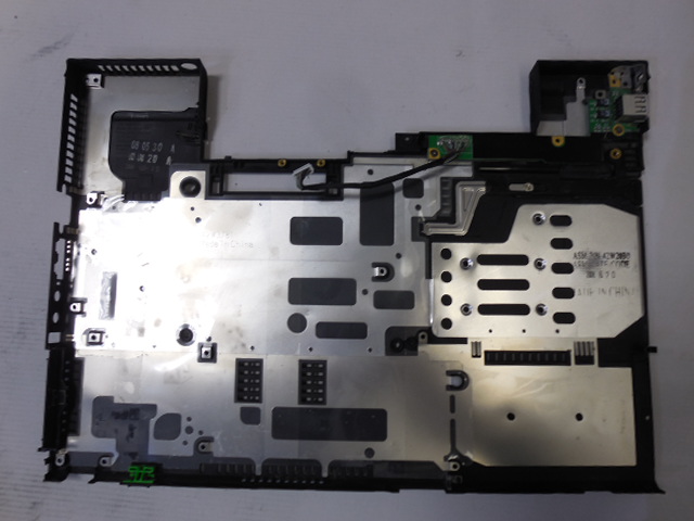 Spodni vana Lenovo T61
