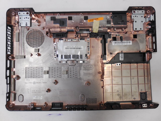 Spodní vana - Toshiba Satellite L500D-163