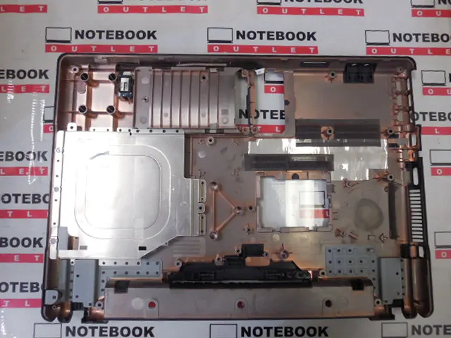 Spodní vana - HP Compaq 6820s