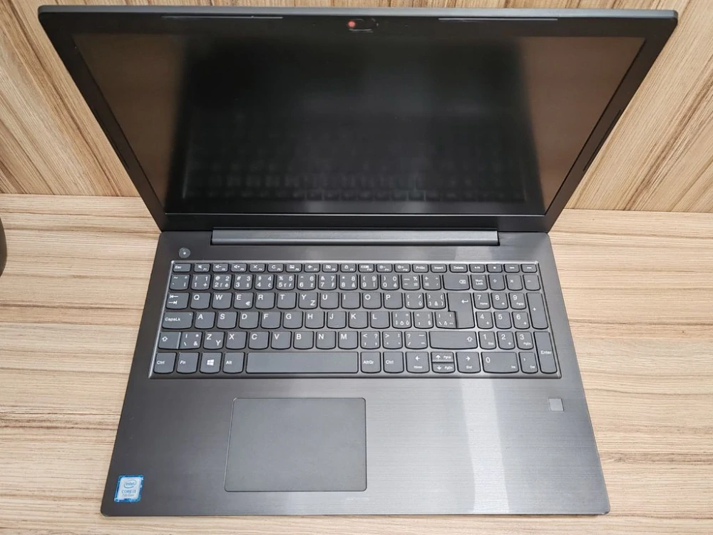 Lenovo V330-15IKB