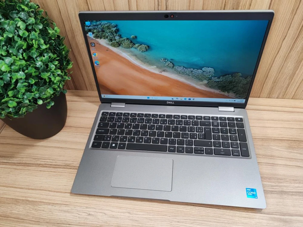 Dell Latitude 5520