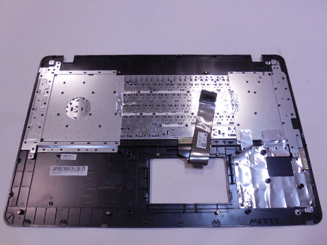 Horní kryt / Palmrest s klávesnicí pro ASUS F751L F751S F751M F751N