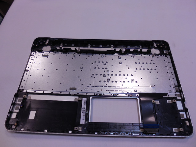 Horní kryt / Palmrest s klávesnicí pro ASUS N552VW N552VX