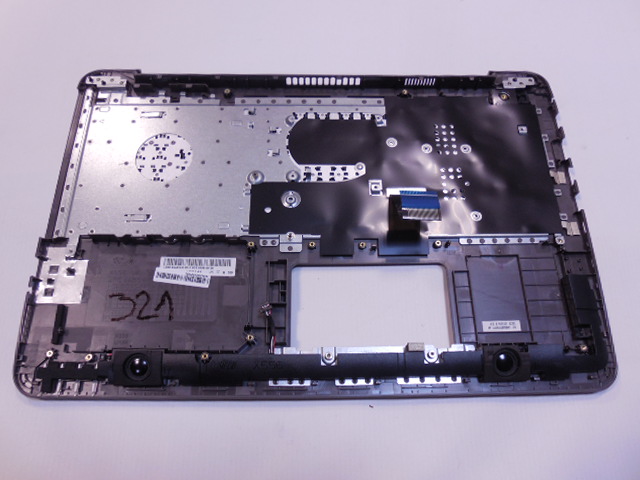 Horní kryt / Palmrest s klávesnicí  pro ASUS F556U