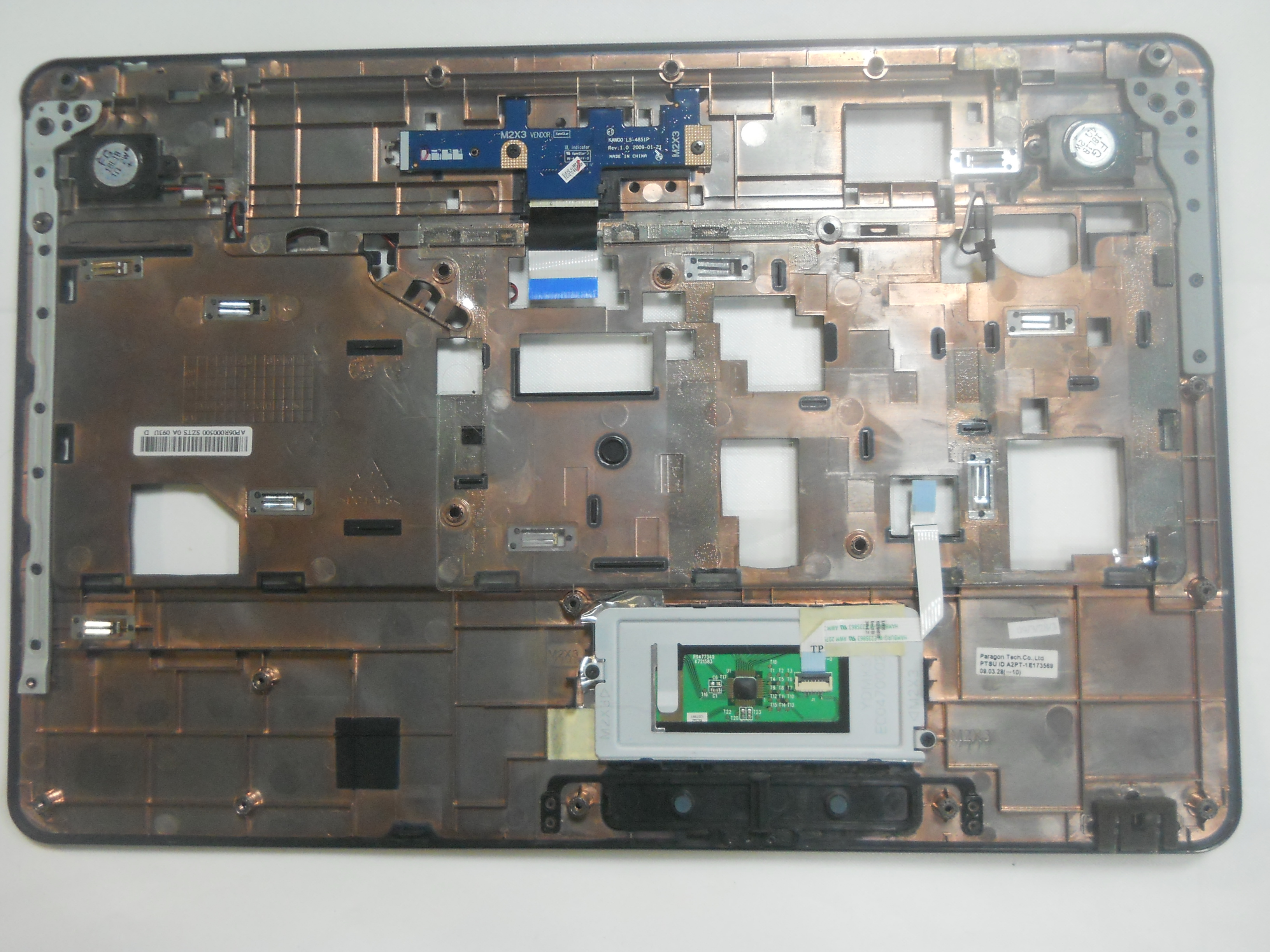 Horní kryt / Palmrest pro Emachines E625