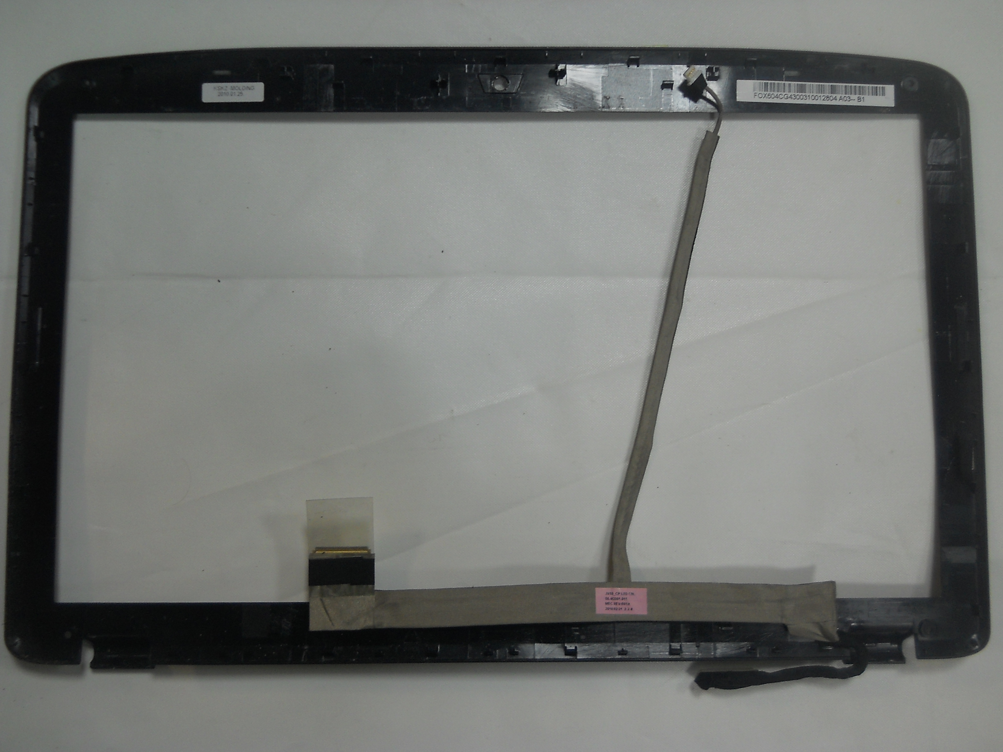 Přední kryt LCD / Front bezel LCD (s LVDS kabel) pro Acer Aspire 5738G