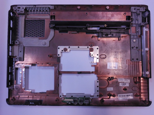 Spodní vana / Bottom case pro HP Pavilion dv6000-dv6382eu