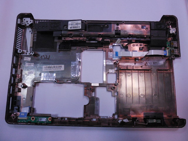 Spodní vana / Bottom case pro HP Presario CQ61-310EC