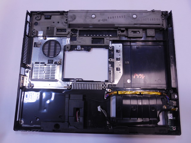 Spodní vana / Bottom case pro HP Compaq nx6310
