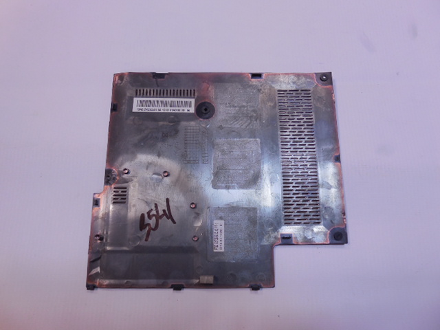 Krytka RAM / Cover RAM pro Medion Akoya E6228