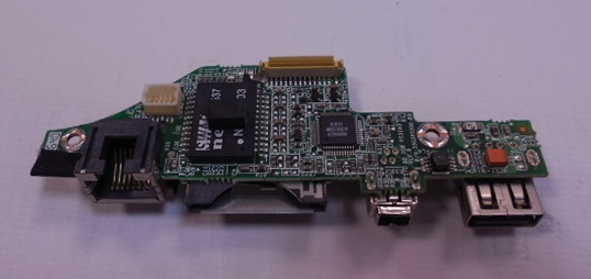 Konektory / Connectors (USB Port, čtečka karet, LAN Port) pro Alienware M5500i