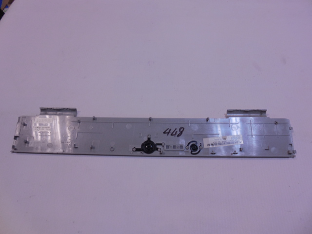 Horní kryt / Palmrest (vrchní část s Power tlačítkem) pro Dell Inspiron 1720 (PP22X)