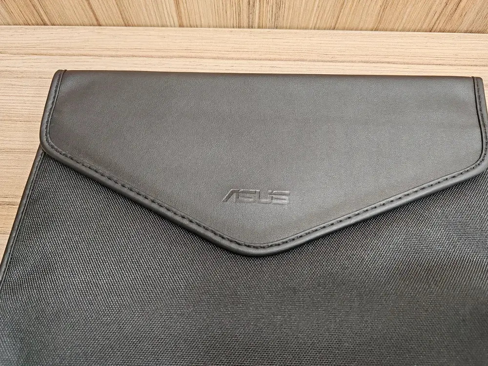 ASUS ZENBOOK POUZDRO 13,3" - 14,6"