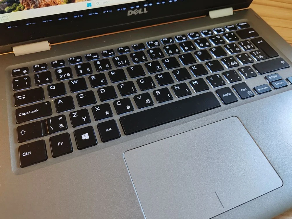 DELL Inspiron 13z Touch i5