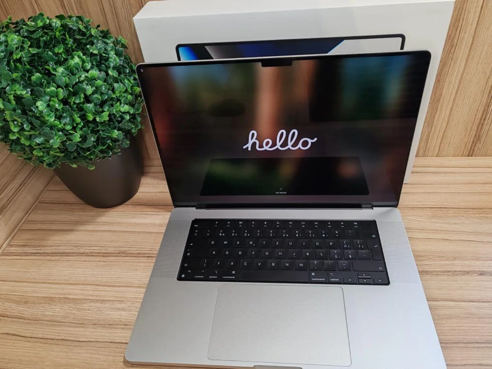 MacBook Pro (16palcový, 2021)