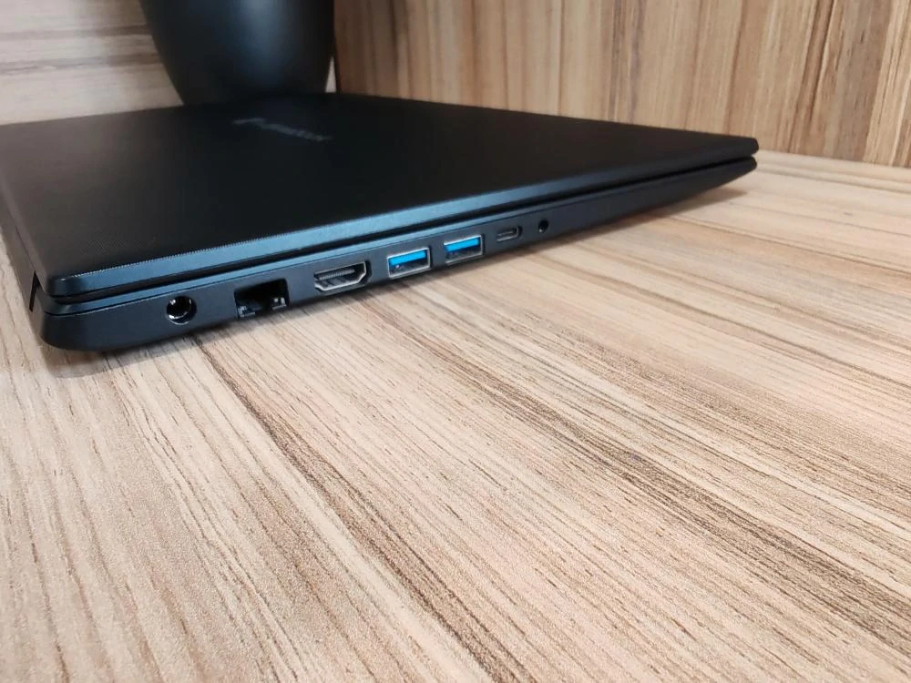 Toshiba Dynabook Satellite Pro L50-G-1LC