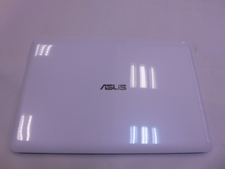 Zadní kryt LCD / LCD Back Cover bíllý pro ASUS X556UX 