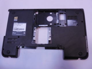 Spodní vana / Bottom case pro Toshiba Satellite C50D-A-138