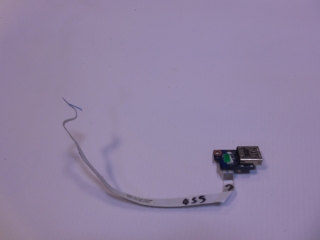 Konektory / Connectors (USB port) pro Lenovo G585
